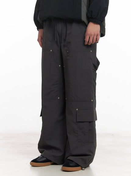 mens-nylon-wide-fit-cargo-pants-im517