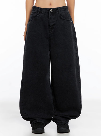 sunwoo-embroidered-wide-leg-jeans-ig528