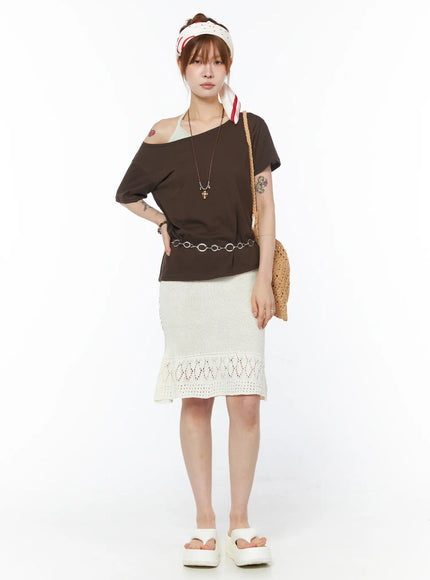 off-shoulder-boxy-tee-cy527