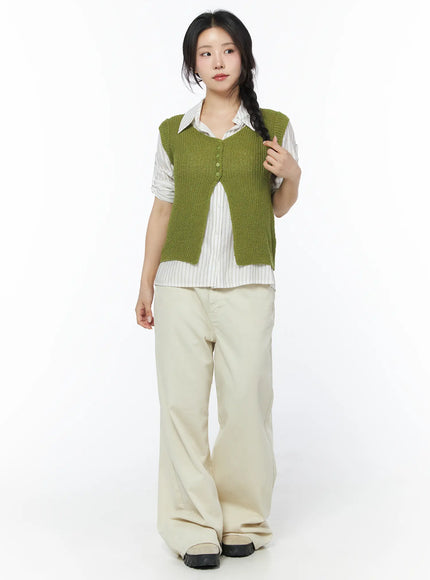 button-knit-sleeveless-cardigan-cy522