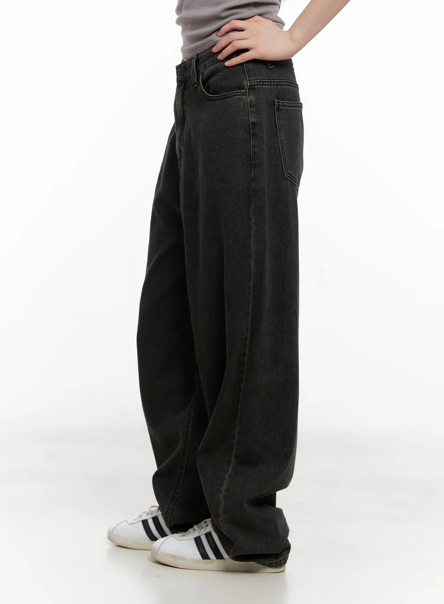 roxy-classic-wide-leg-jeans-cg522