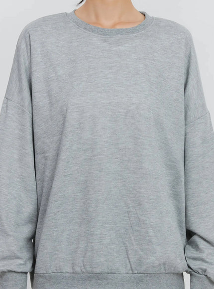 classic-grey-crewneck-sweatshirt-is516