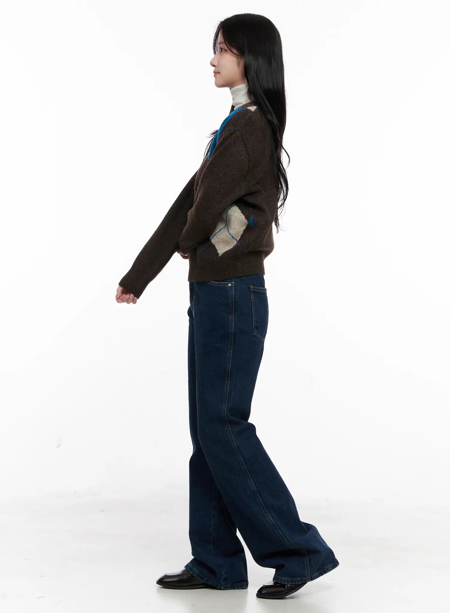 casual-argyle-long-sleeve-knit-co522