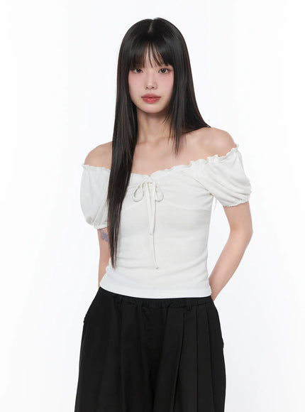 frill-trim-puff-sleeve-blouse-ca528 / White