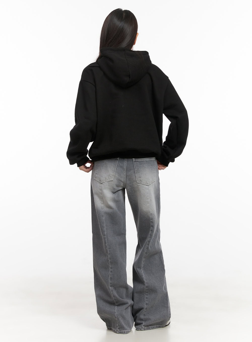 Yaz Baggy Jeans CD416 in gray, back full-body view on model, washed wide-fit denim showing twin back patch pockets and faded finish, with black hoodie.