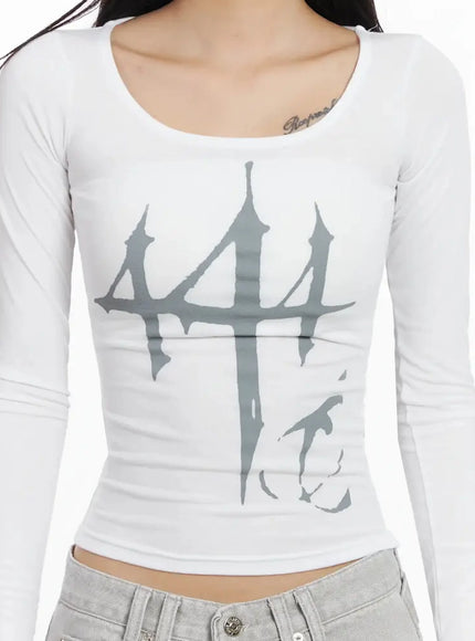 graphic-print-slim-long-sleeve-tee-ia508