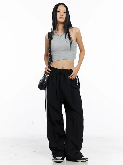 basic-halter-crop-top-cs509