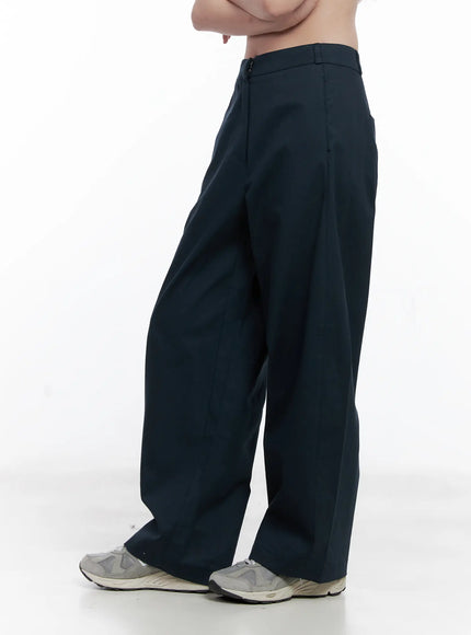 casual-wide-fit-trousers-cg521