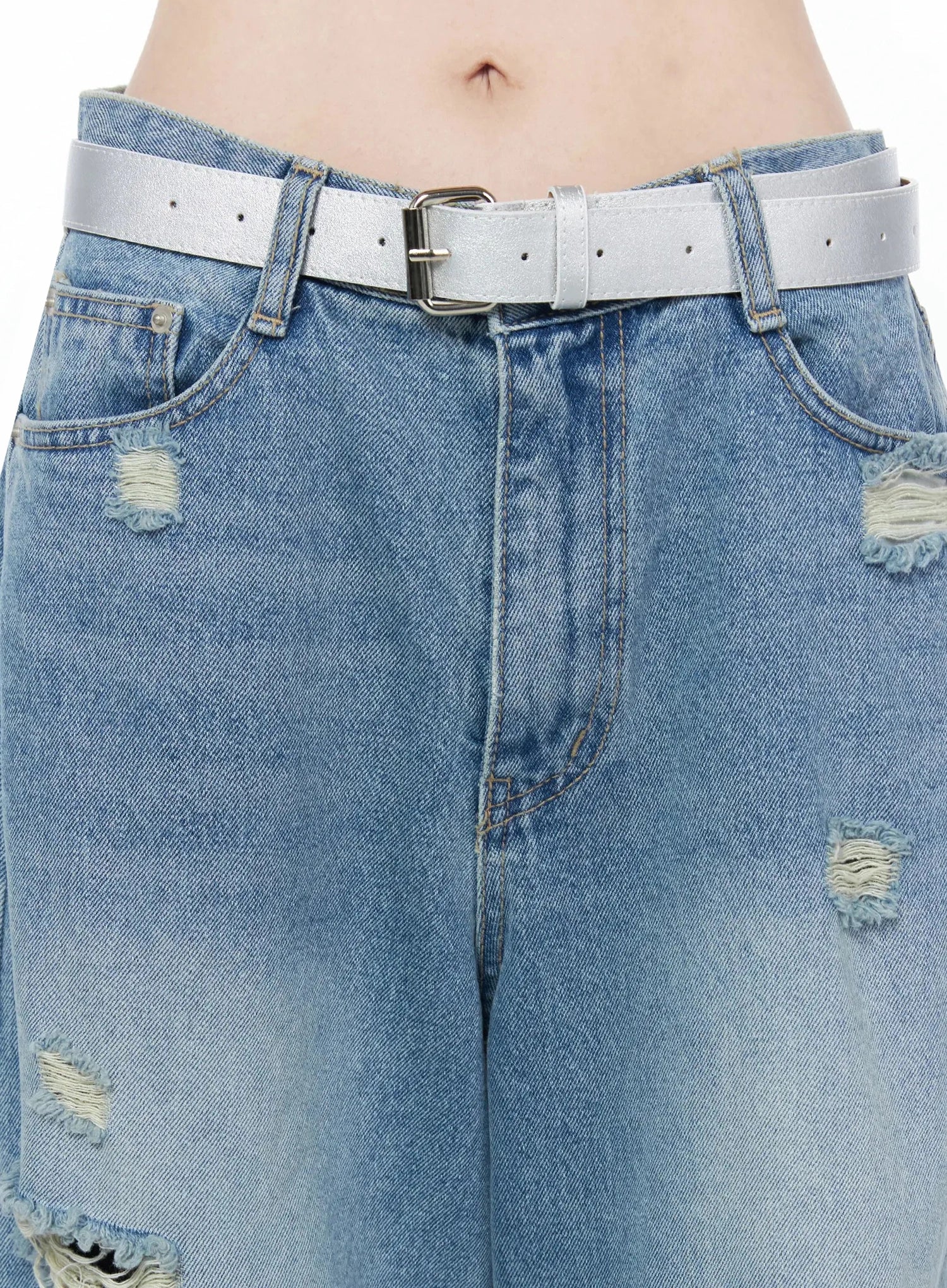 ares-wide-leg-distressed-jeans-iu512