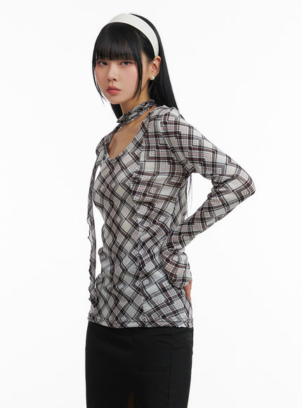 check-u-neck-tee-with-scarf-if402