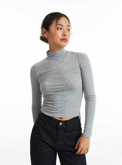 essential-elevated-turtleneck-co318