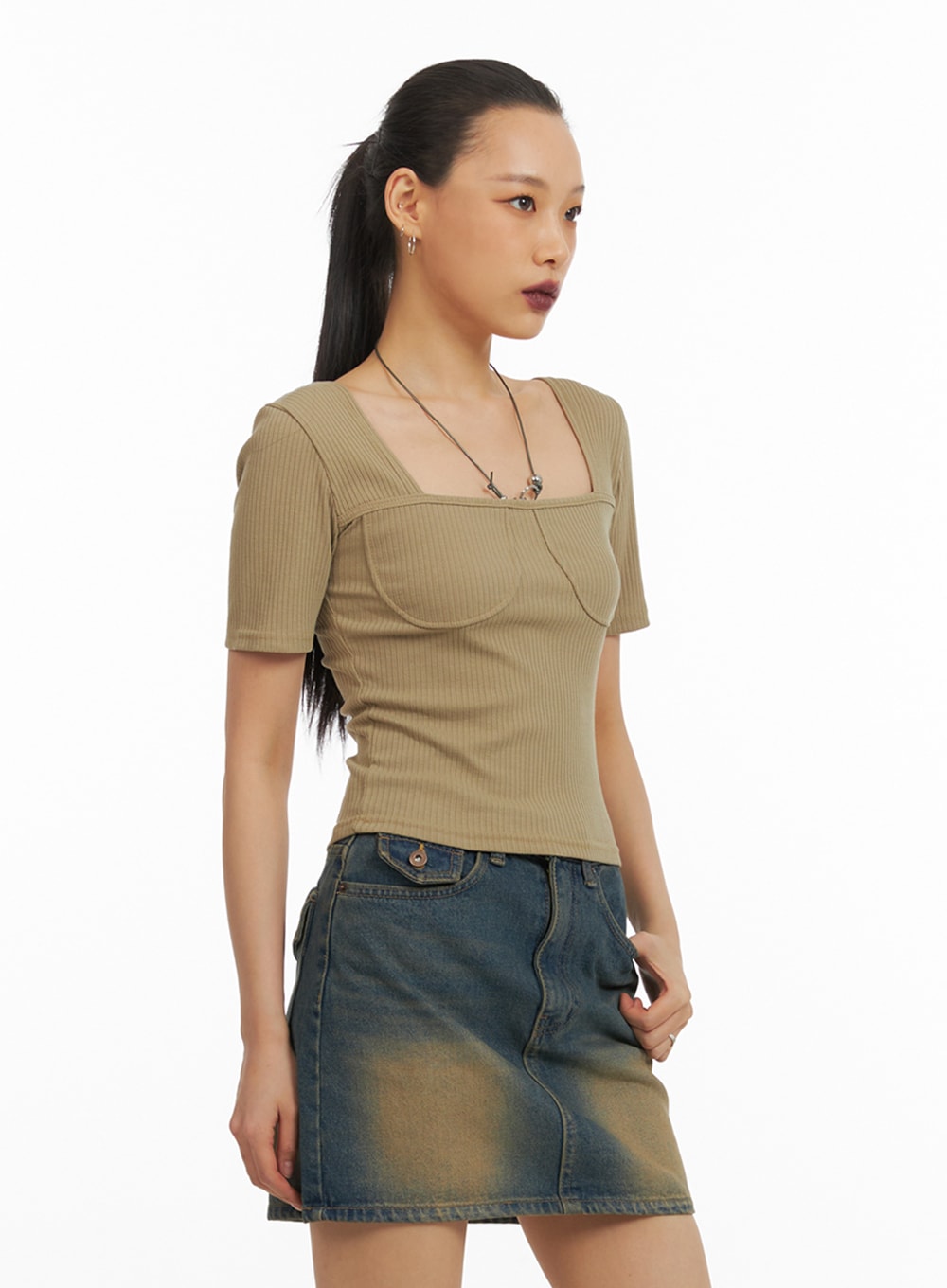 ribbed-slim-fit-square-neck-top-ia417
