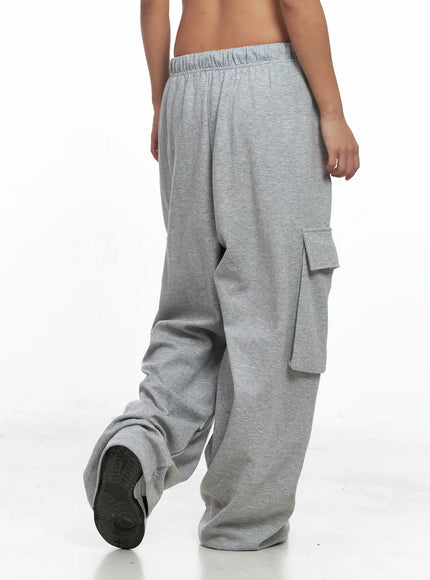 relaxed-fit-cargo-sweatpants-co513