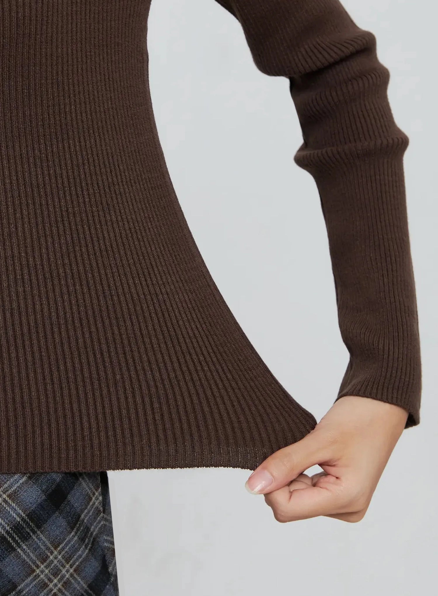 chic-boat-neck-sweater-in507