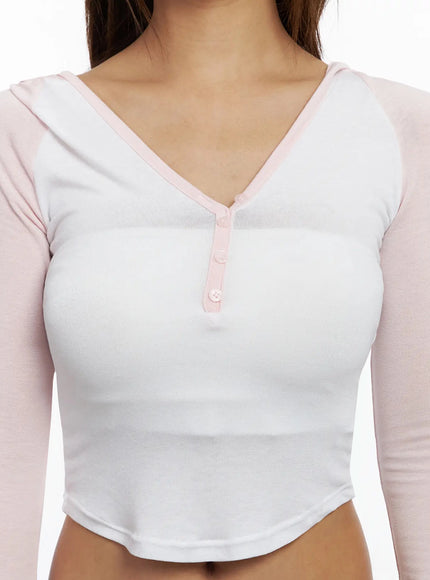 raglan-hooded-slim-crop-top-iy504