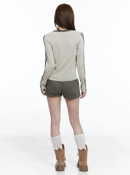 comfort-fit-studded-shorts-cs501