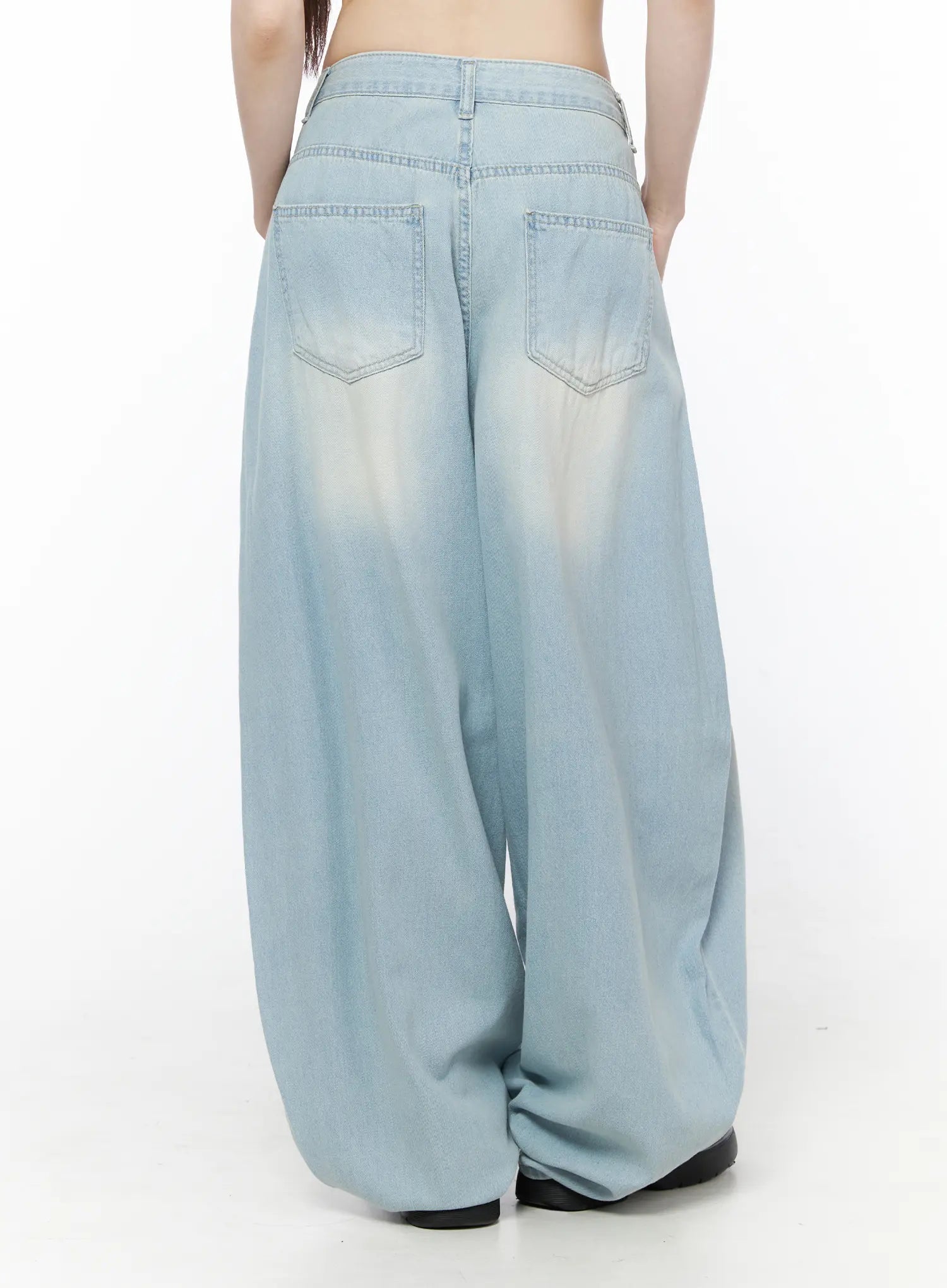 ozzy-washed-wide-leg-jeans-cu519