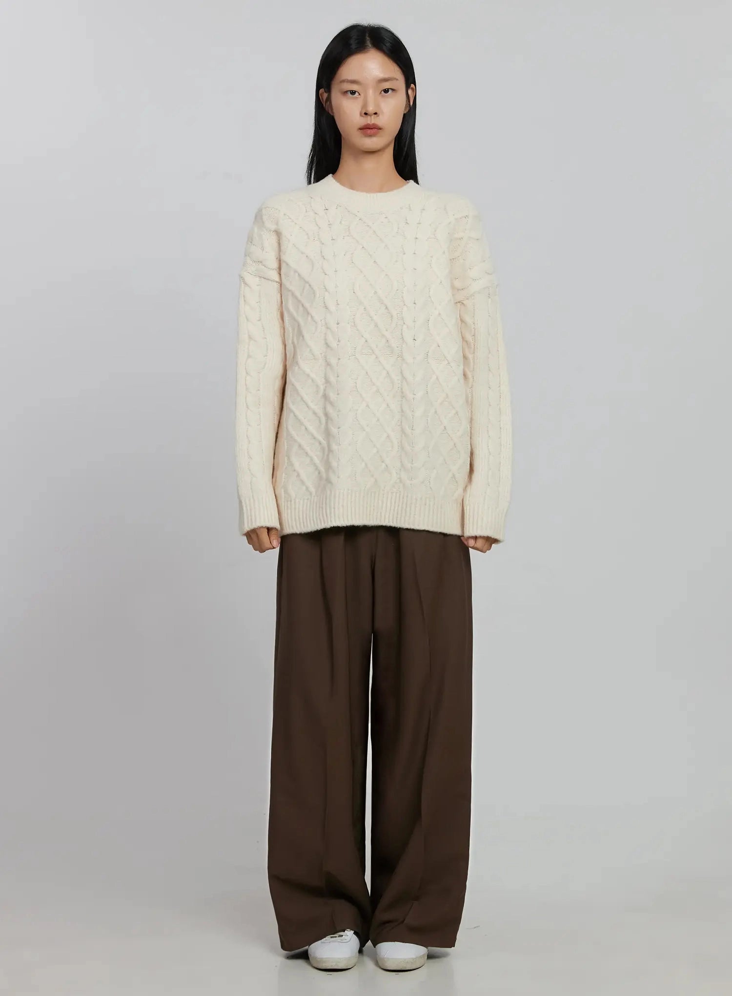 cable-knit-crew-neck-sweater-id516