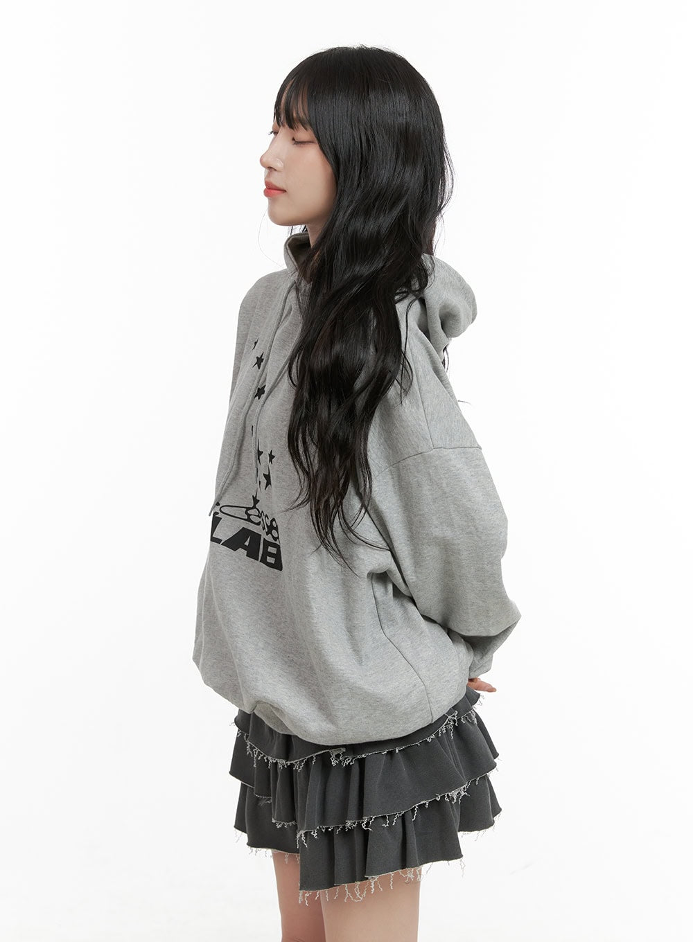 acubi-oversized-graphic-hoodie-cg421