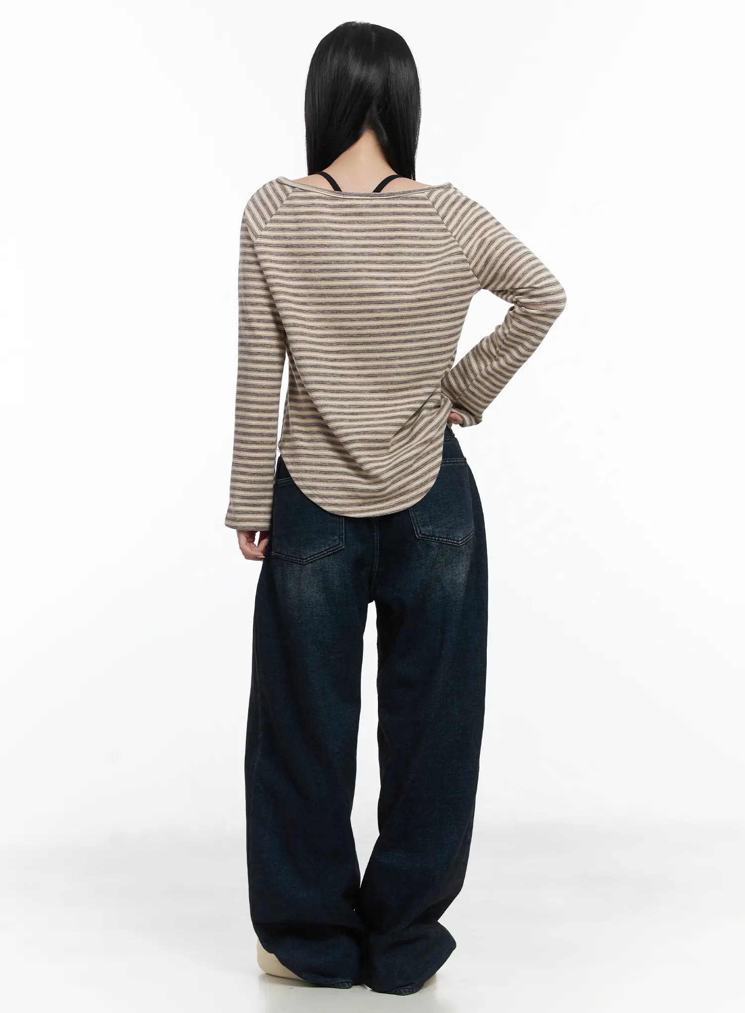 Lettie Fleece Pintuck Wide Leg Jeans CD529 in dark blue, back full-length view on model, washed wide-leg cotton denim with back pockets, styled with striped top.