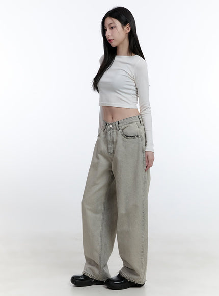 essential-slim-fit-long-sleeve-crop-top-cj520