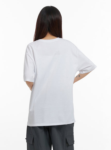 oversized-graphic-t-shirt-iy410