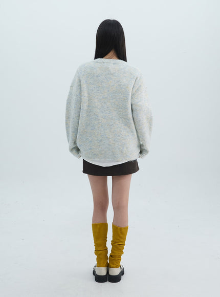 v-neck-knit-sweater-on310-1
