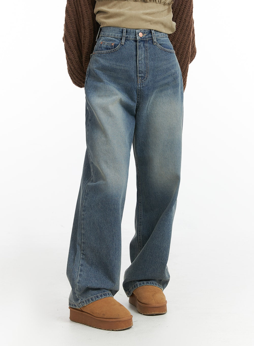 Solid Mid Waist Pocket Straight Leg Jeans IJ411 in washed blue, front view from waist to hem on model, wide-leg cotton denim, styled with khaki top, brown knit cardigan and tan platform UGG boots.