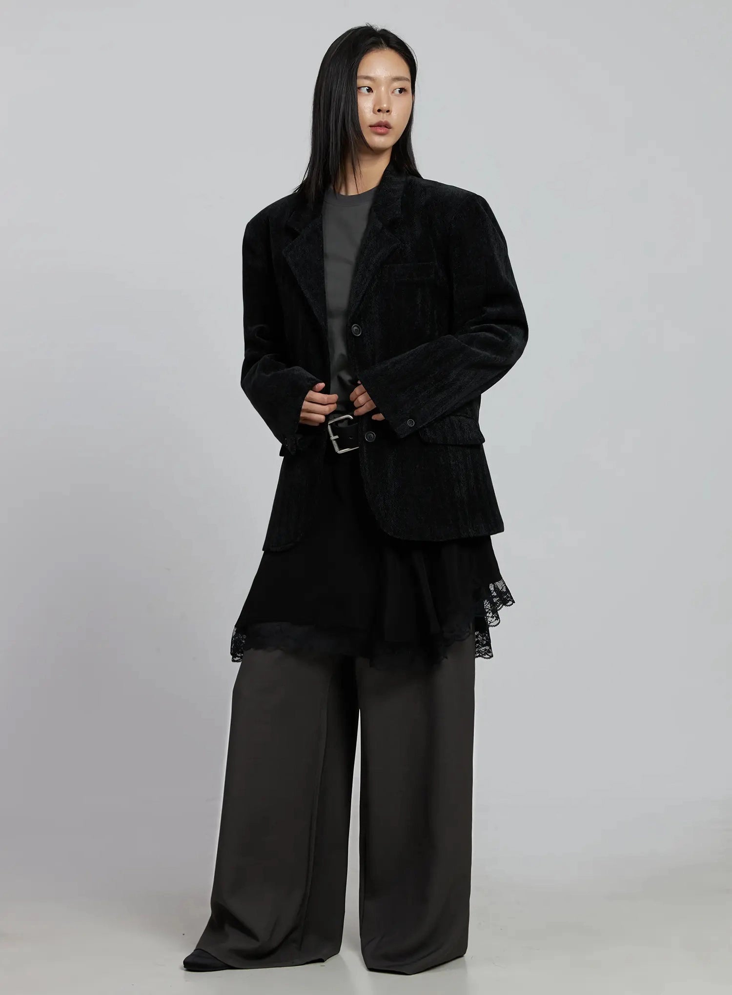 classic-velvet-oversized-blazer-im520