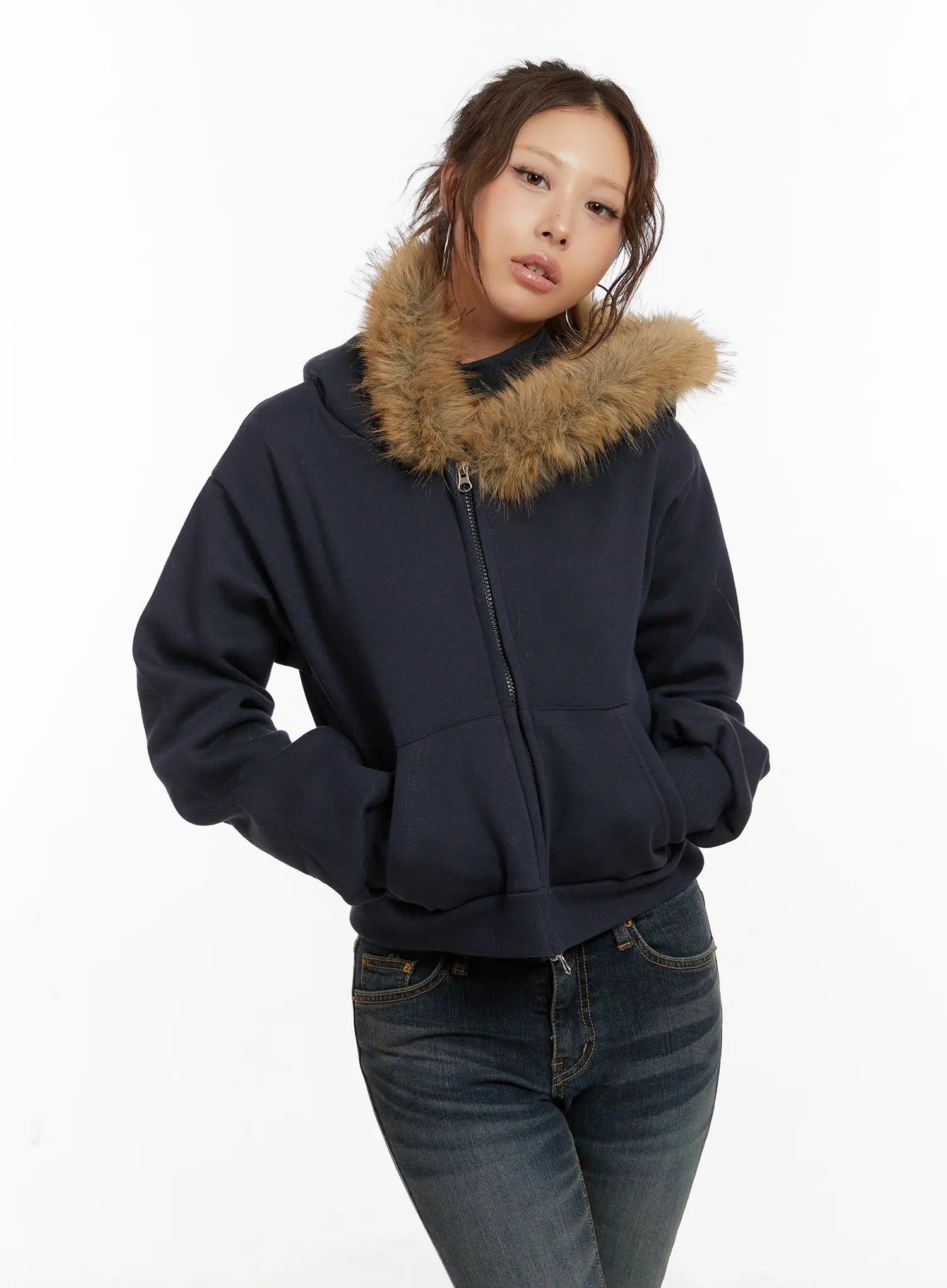 faux-fur-graphic-fleece-zip-up-hoodie-cd515