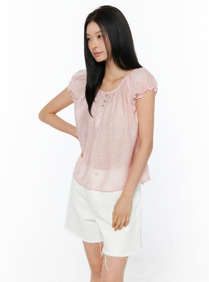 floral-embroidered-ruffle-henley-blouse-iu519