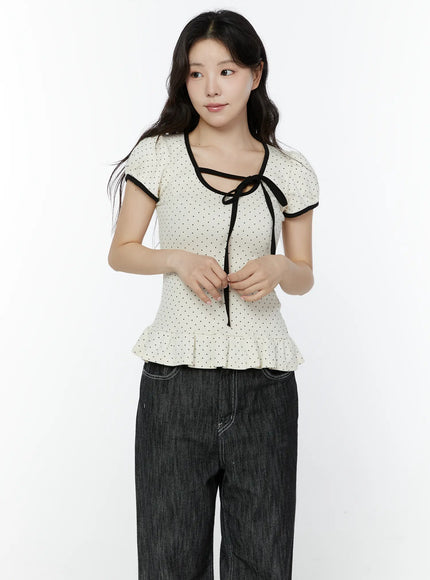 polka-dot-puff-sleeve-ribbon-top-iy507