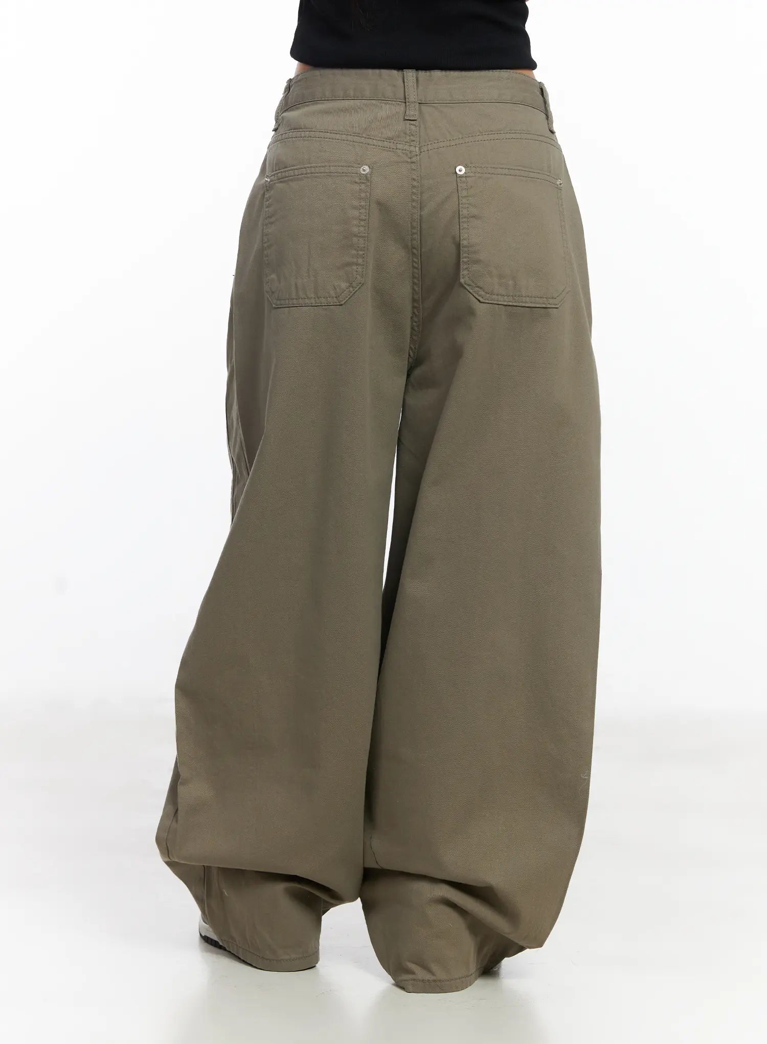 pintuck-wide-leg-pants-cj530