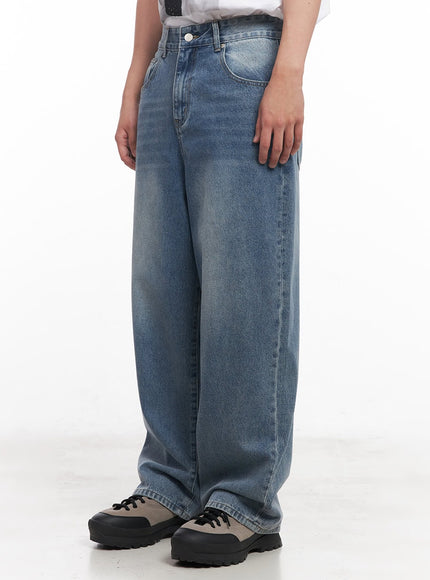 mens-washed-wide-fit-jeans-iy520