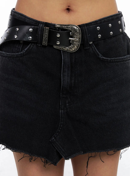 distressed-denim-mini-skirt-in528