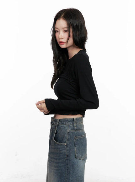 layered-crop-cardigan-set-cn504