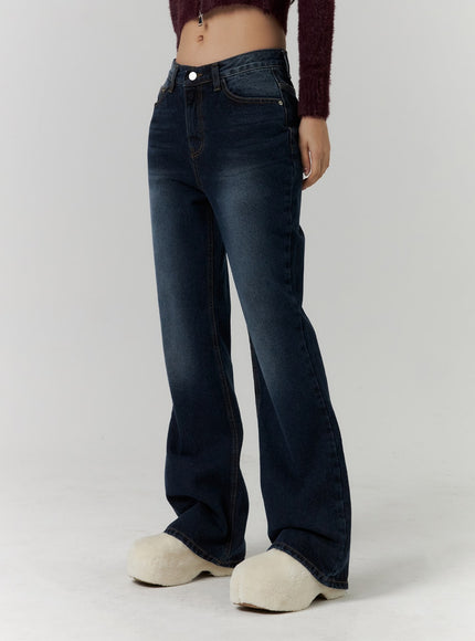 washed-bootcut-jeans-cd318