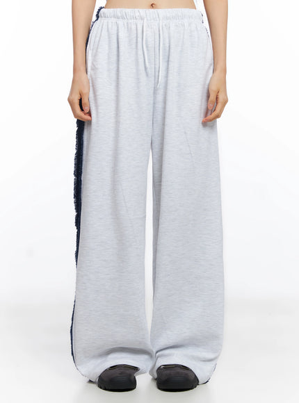 relaxed-fit-denim-stripe-sweatpants-co517