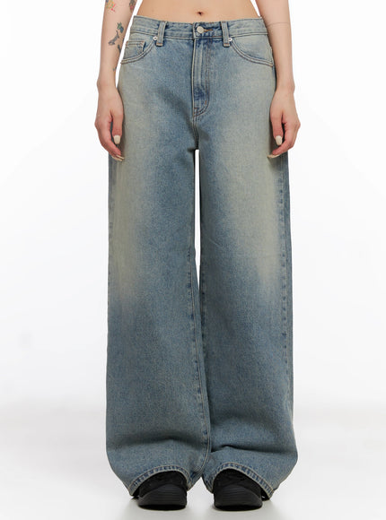 elani-light-washed-wide-leg-jeans-is508