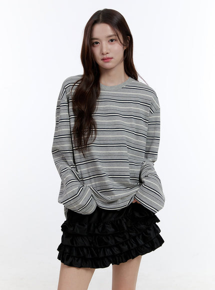 round-neck-long-sleeve-striped-tee-oo407