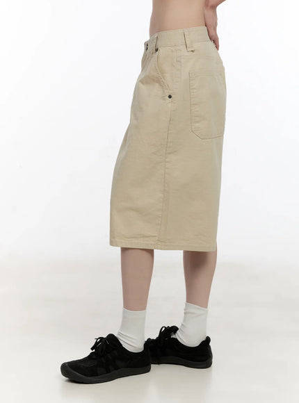 beige-carpenter-jorts-cl507