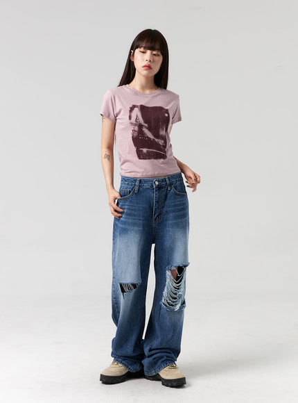 mid-wash-ripped-jeans-cl328