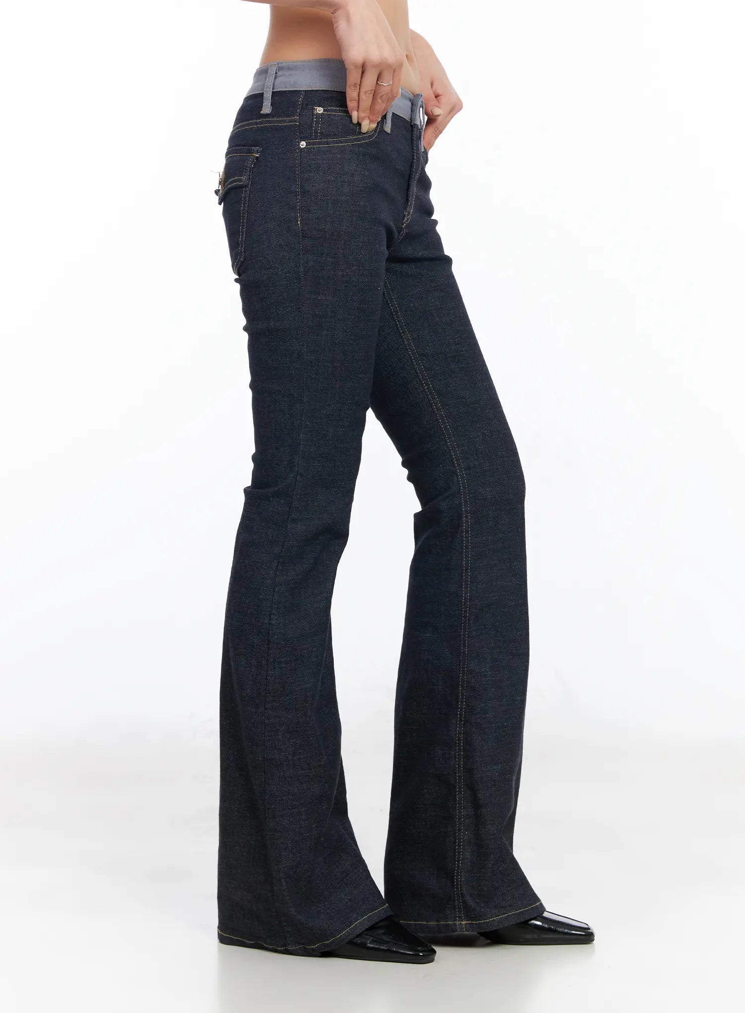 indy-stylish-bootcut-jeans-cm516