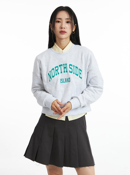 embroidered-letter-sweatshirt-oo323