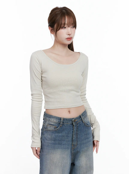 basic-u-neck-long-sleeve-crop-tee-cg529