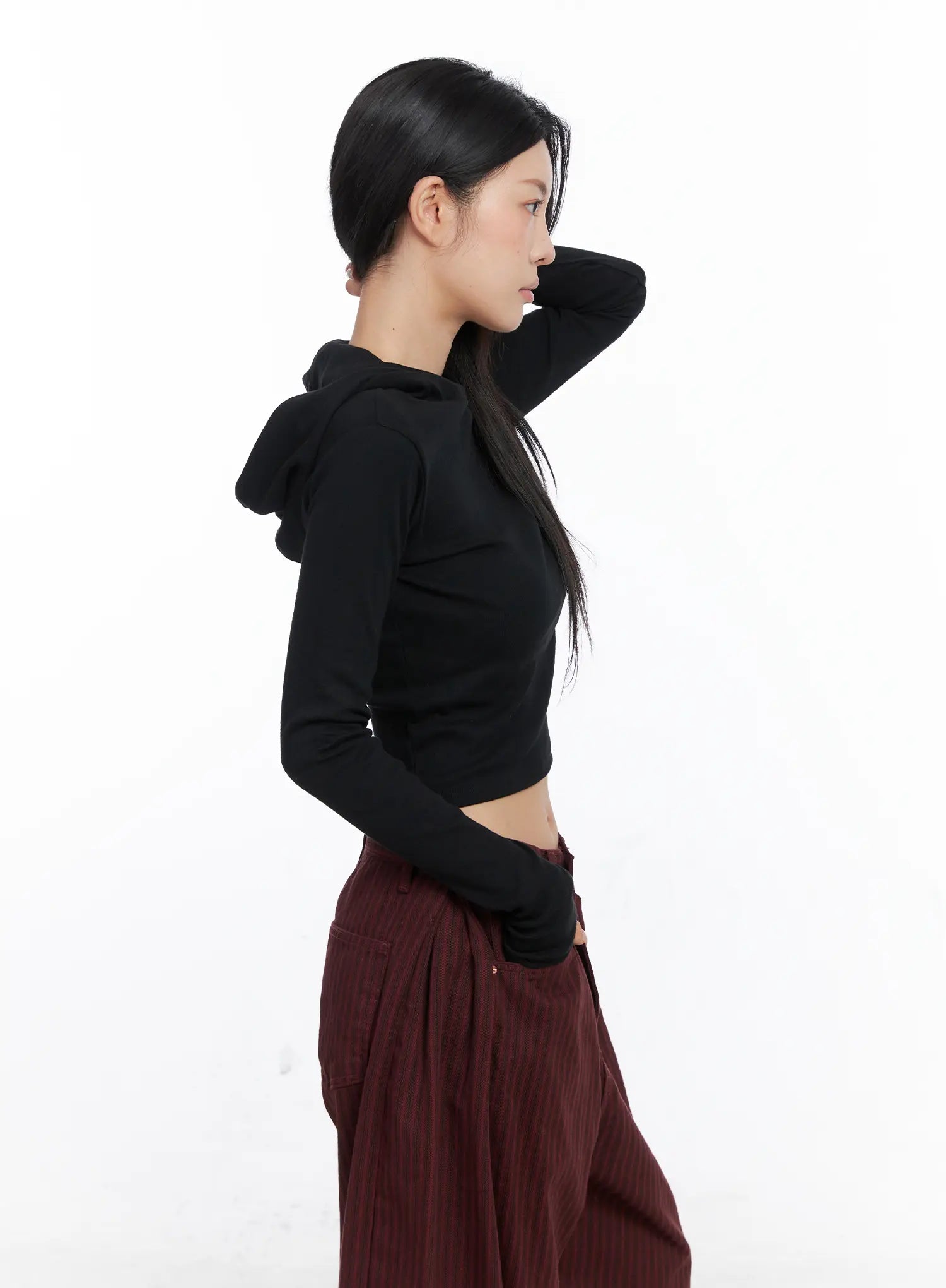 classic-slim-fit-crop-hoodie-co507