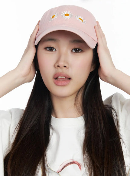 daisy-embroidered-baseball-cap-im506