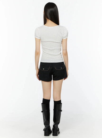 polka-dot-puff-sleeve-top-iu518