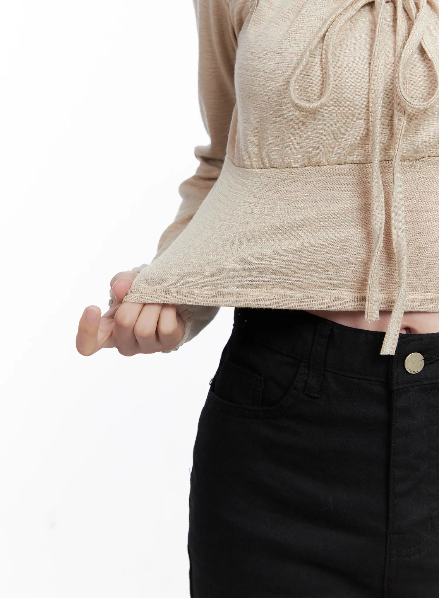 long-sleeve-shirred-ribbon-crop-top-cg521