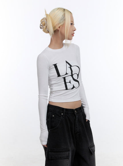 round-neck-slim-fit-long-sleeve-crop-top-co423